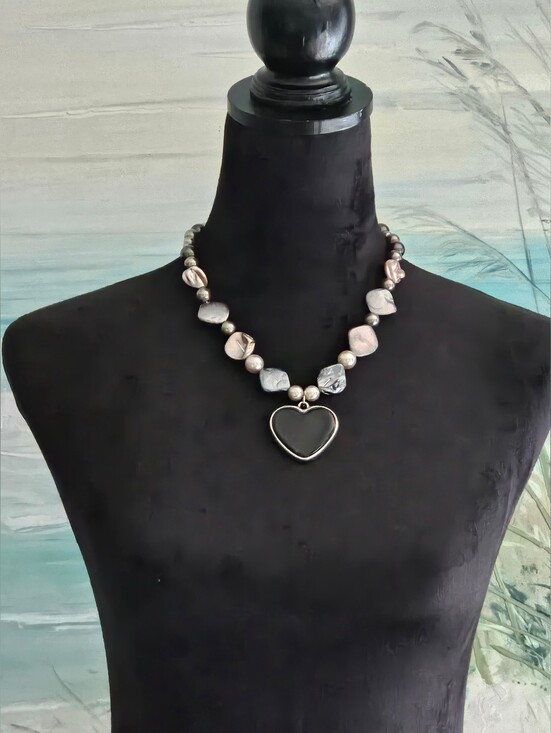 Free People Jewelry - Free People Heart Necklace